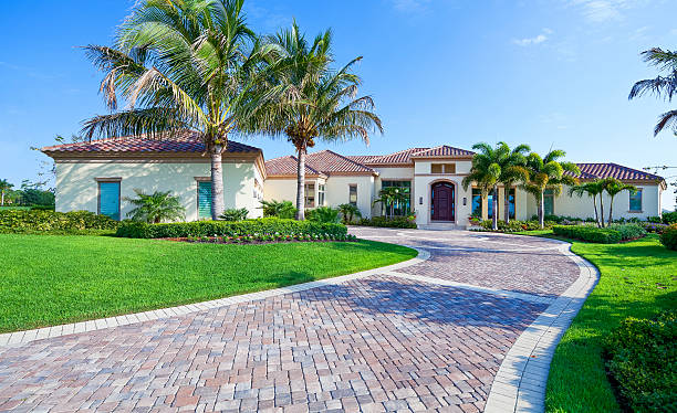 Best Custom Driveway Pavers  in Los Fresnos, TX